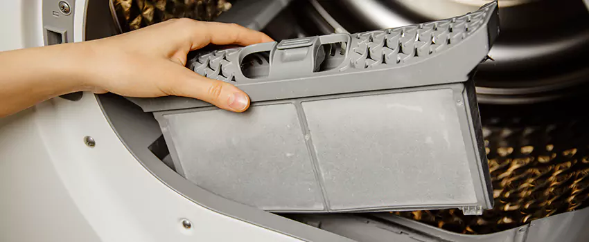 Signs Of A Clogged Dryer Lint Trap in Prior Lake, Minnesota